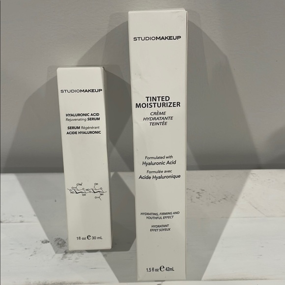 StudioMakeup Other - StudioMakeup White Skincare Serum and Face Oil Set
